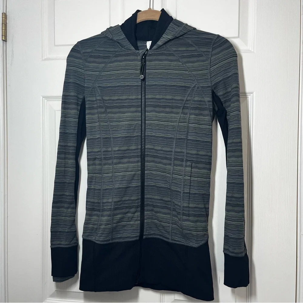 Lululemon Daily Practice Jacket Space Dye Fatigue Green Black Zip Hood Size 4